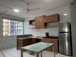Blk 11 Toh Yi Gardens (Bukit Timah), HDB 4 Rooms #554237621